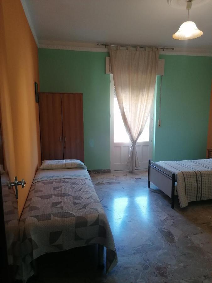 Adamo Apartamento Librizzi Exterior foto